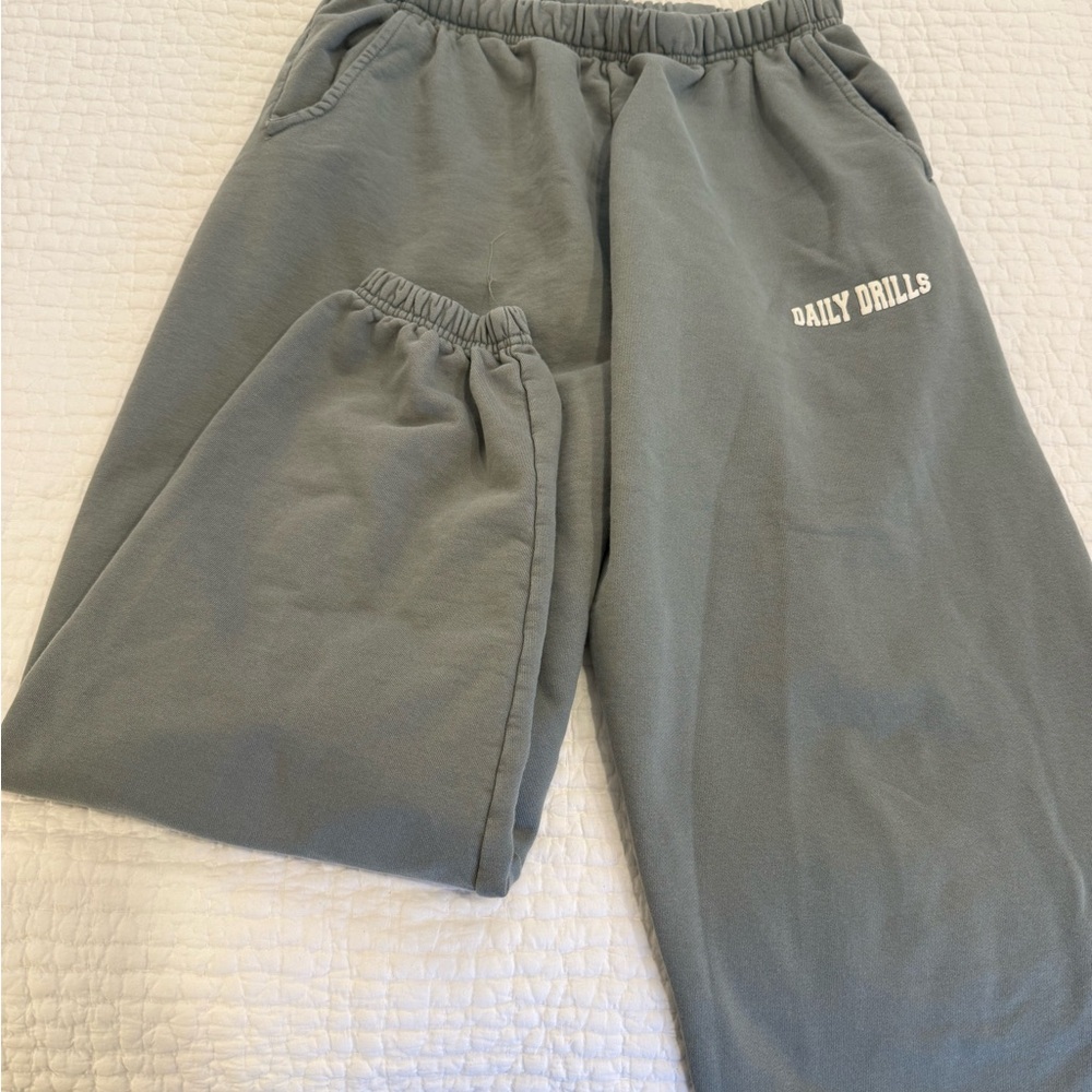 Daily Drills Green Sweatpants